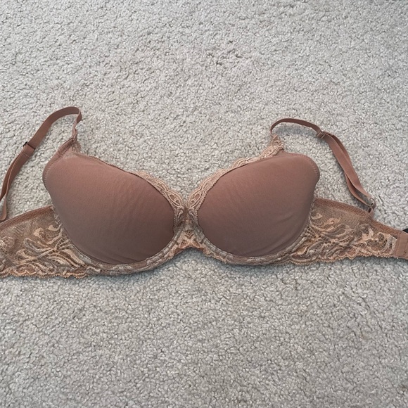 TWO ✨ Natori 32DDD Bras!!! - Picture 2 of 15